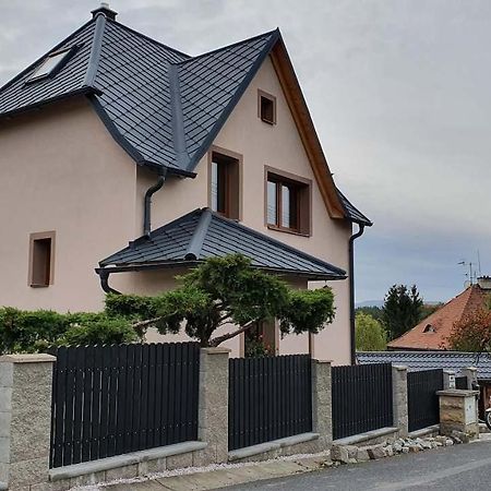 U Pareza Villa Ludvikovice Exterior photo